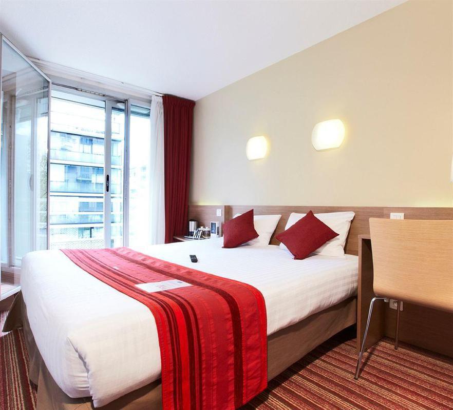 Hotel Campanile 12 - Bercy Village 3*