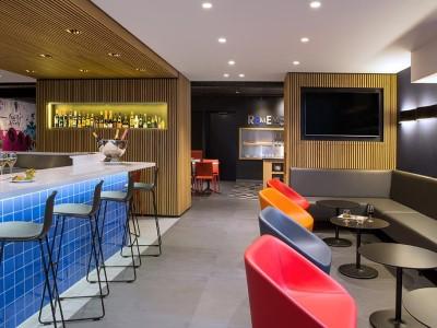 Hotel Campanile 12 - Bercy Village Paris