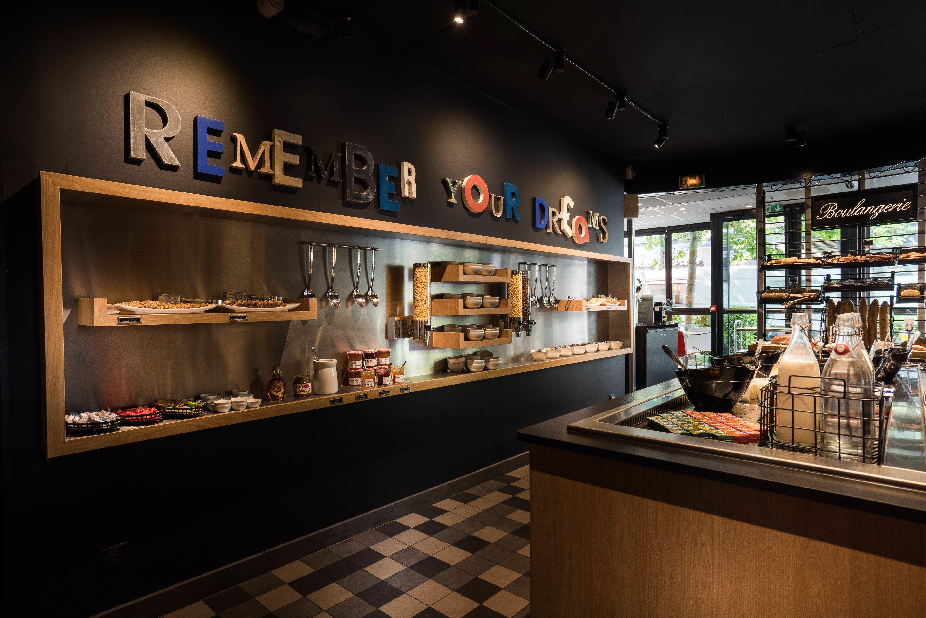 Campanile 12 - Bercy Village Hotel