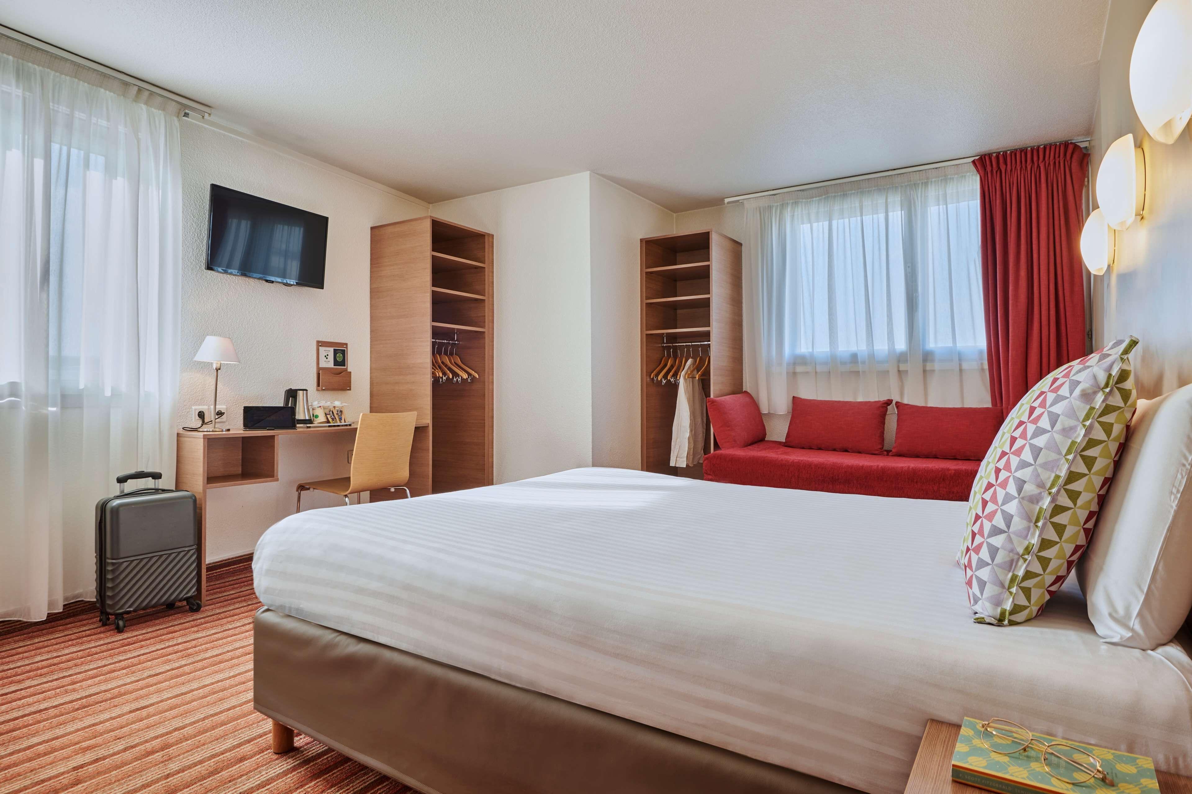 Campanile 12 - Bercy Village Hotel 3*