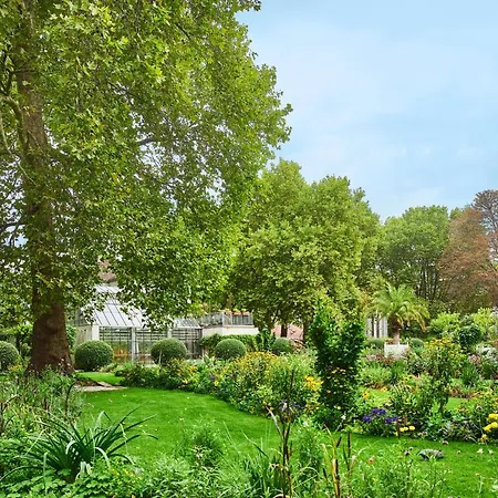 Hotel Campanile 12 - Bercy Village 3*