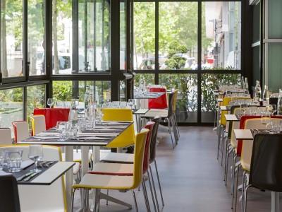 Hotel Campanile 12 - Bercy Village