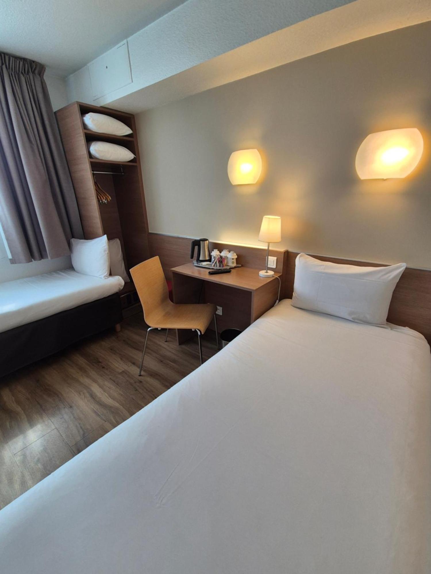 Campanile 12 - Bercy Village Hotel