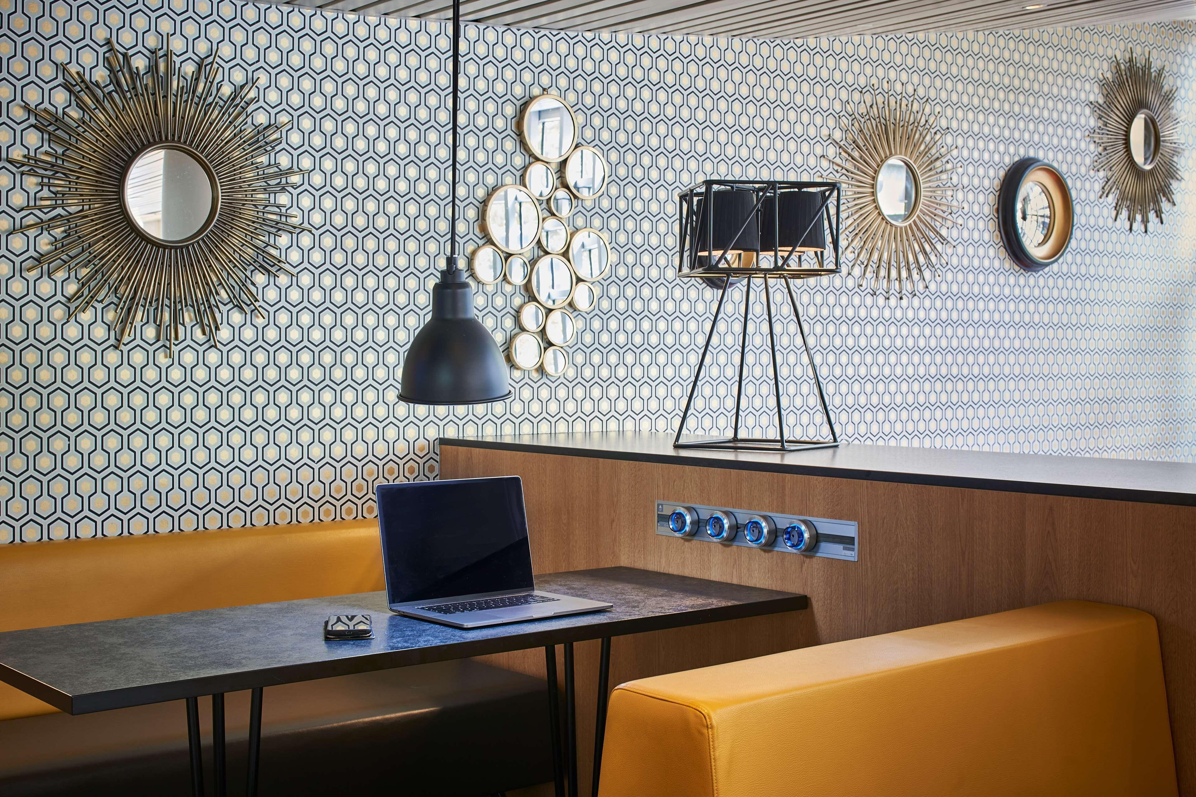 Hotel Campanile 12 - Bercy Village Paris