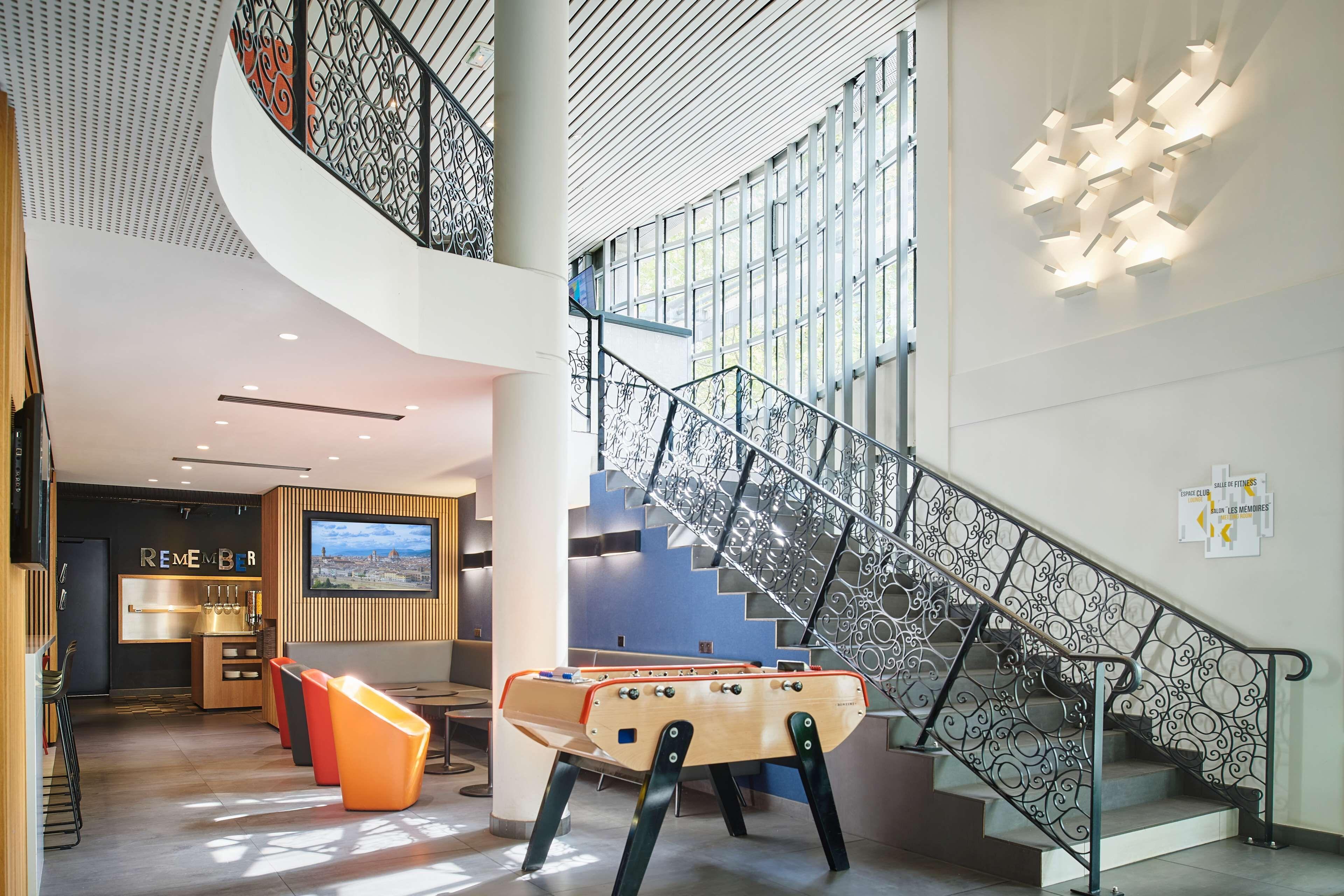 Hotel Campanile 12 - Bercy Village