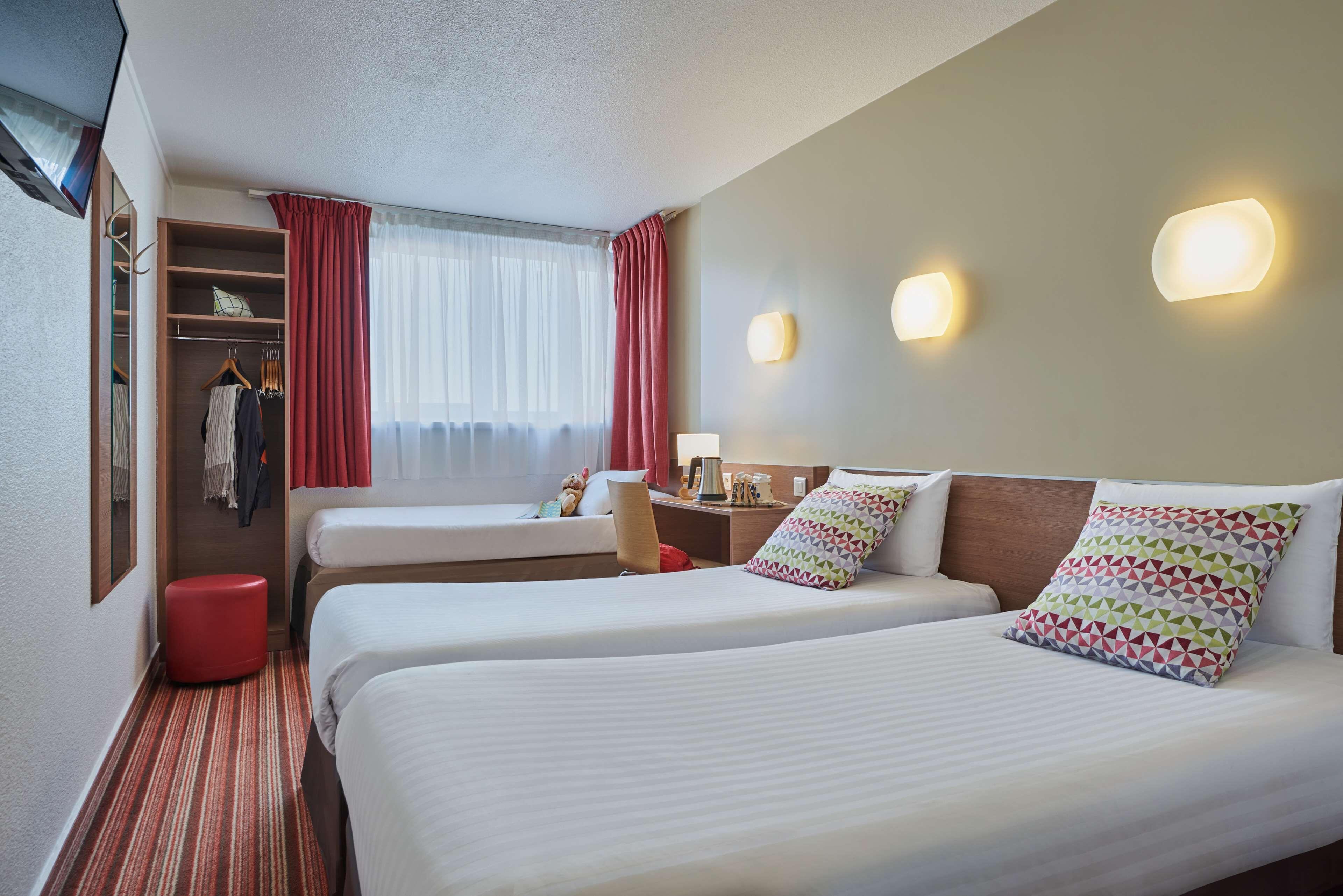 Campanile 12 - Bercy Village Hotel 3*