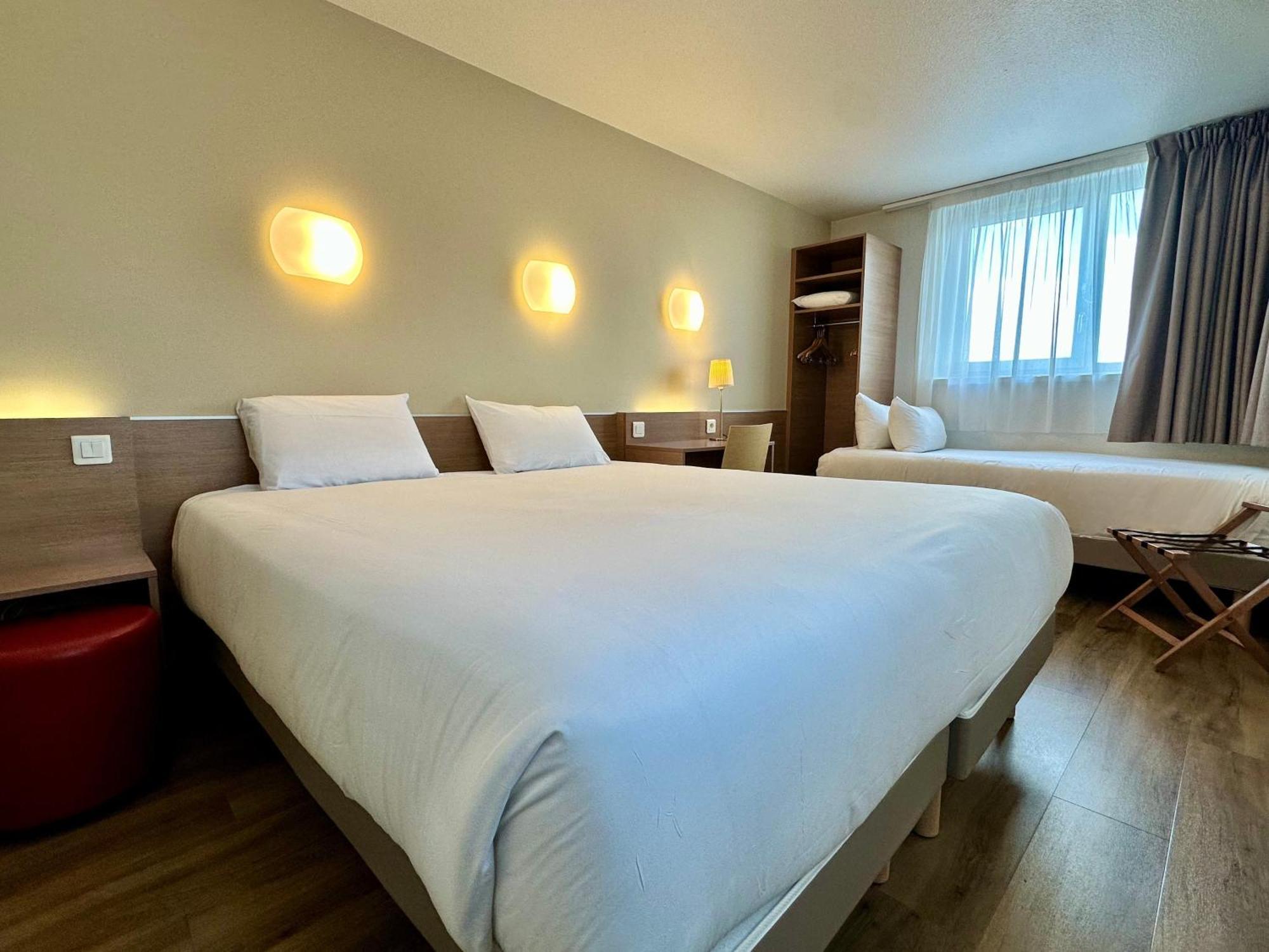 Campanile 12 - Bercy Village Hotel