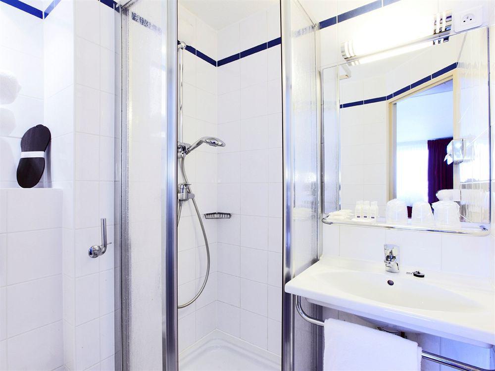 Campanile 12 - Bercy Village 3* Parigi