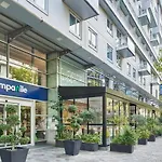 Campanile 12 - Bercy Village Hotel
