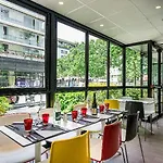 Campanile 12 - Bercy Village 3* Parigi