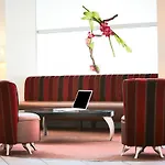 Hotel Campanile 12 - Bercy Village 3*